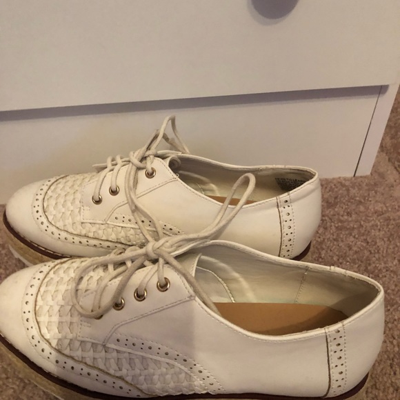 JustFab Platform Lace-Up Shoes - Picture 2 of 4